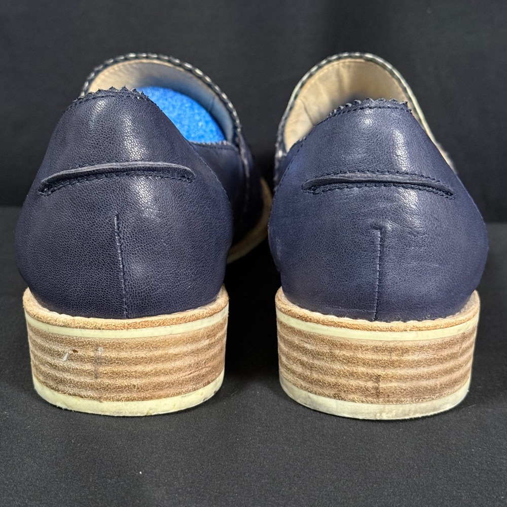 Vintage Stuart Weitzman Spectator Penny Loafers Two Tone Leather Spain Women 9 M - Picture 3 of 16
